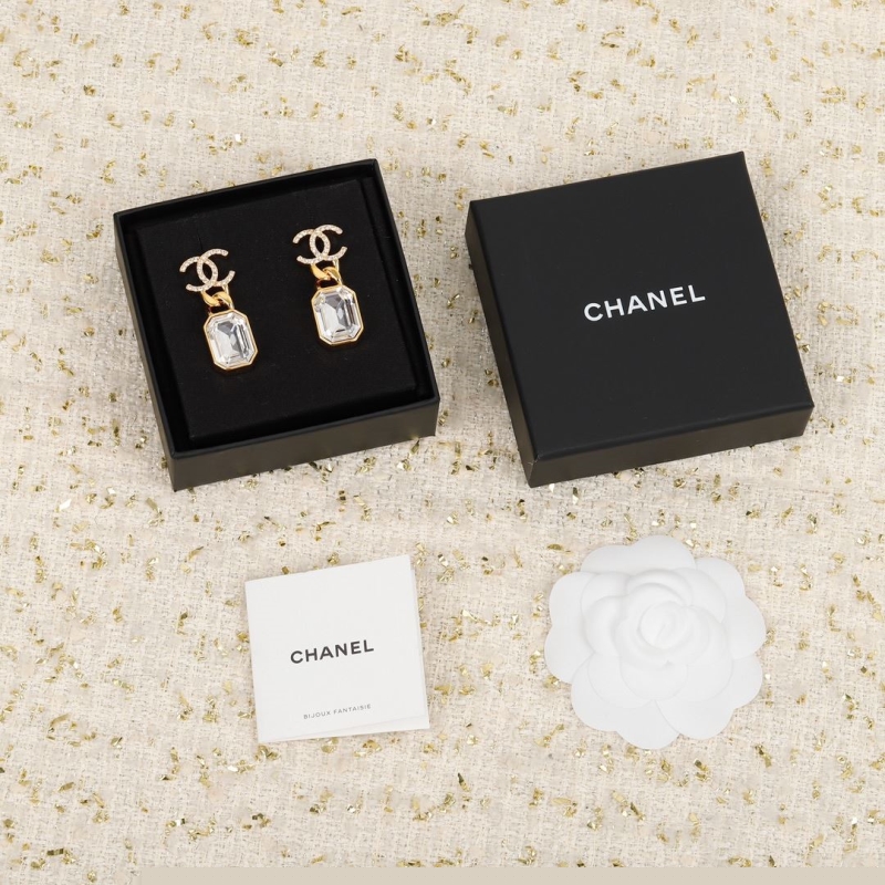 Ba*len*cia*ga earrings